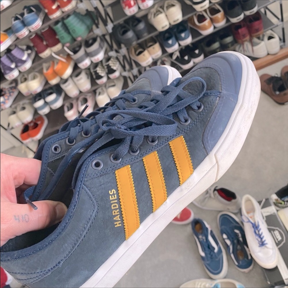 Adidas Hardies